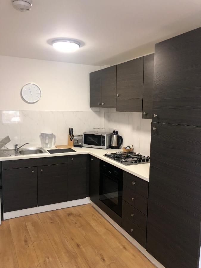 2 Bedroom Large First Floor Apartment With Free Parking Loughborough Exterior foto