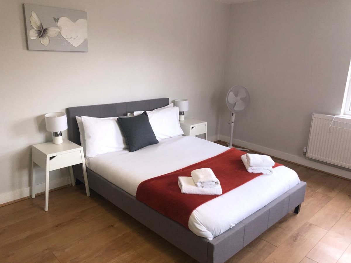 2 Bedroom Large First Floor Apartment With Free Parking Loughborough Exterior foto